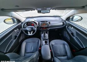 Киа Sportage, объемом двигателя 2 л и пробегом 183 тыс. км за 9590 $, фото 6 на Automoto.ua