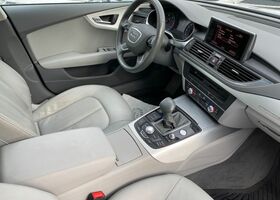 Белый Ауди A7 Sportback, объемом двигателя 2.97 л и пробегом 82 тыс. км за 25823 $, фото 13 на Automoto.ua