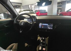 Альфа Ромео Джуниор 2025 в Европе на Automoto.ua Черный Альфа Ромео Джуниор, объемом двигателя 1 л и пробегом 6 тыс. км за 33681 $, фото 26 на Automoto.ua