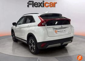 Міцубісі Eclipse Cross 2020 у Європі на Automoto.ua Білий Міцубісі Eclipse Cross, об'ємом двигуна 1.5 л та пробігом 21 тис. км за 21497 $, фото 4 на Automoto.ua
