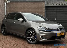 Фольксваген Golf GTE 2015 в Европе на Automoto.ua Серый Фольксваген Golf GTE, объемом двигателя 1.4 л и пробегом 164 тыс. км за 13922 $, фото 5 на Automoto.ua