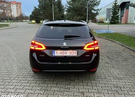 Пежо 308, объемом двигателя 2 л и пробегом 262 тыс. км за 8575 $, фото 5 на Automoto.ua