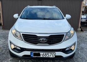 Киа Sportage, объемом двигателя 1.69 л и пробегом 223 тыс. км за 8186 $, фото 4 на Automoto.ua