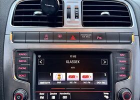 Фольксваген Поло 2015 у Європі на Automoto.ua Чорний Фольксваген Поло, об'ємом двигуна 1.42 л та пробігом 192 тис. км за 8174 $, фото 10 на Automoto.ua