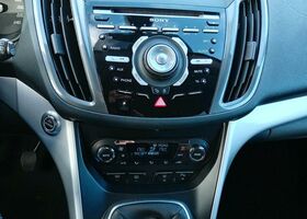 Форд Сі-Макс 2011 у Європі на Automoto.ua Жовтий Форд Сі-Макс, об'ємом двигуна 0 л та пробігом 101 тис. км за 4100 $, фото 8 на Automoto.ua