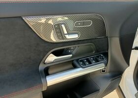 Мерседес ГЛА-Клас 2025 у Європі на Automoto.ua Білий Мерседес ГЛА-Клас, об'ємом двигуна 1 л та пробігом 10 тис. км за 68399 $, фото 8 на Automoto.ua