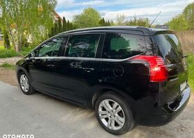 Пежо 5008, об'ємом двигуна 2 л та пробігом 272 тис. км за 4773 $, фото 1 на Automoto.ua