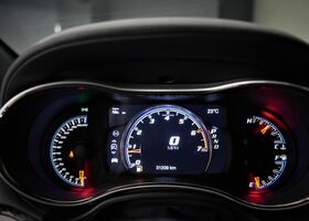 Білий Джип Grand Cherokee, об'ємом двигуна 6.42 л та пробігом 31 тис. км за 52951 $, фото 20 на Automoto.ua