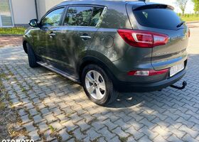 Кіа Sportage, об'ємом двигуна 1.59 л та пробігом 171 тис. км за 9698 $, фото 7 на Automoto.ua