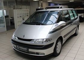 Рено Гранд Еспейс 2001 у Європі на Automoto.ua Срібний Рено Гранд Еспейс, об'ємом двигуна 2 л та пробігом 91 тис. км за 4573 $, фото 8 на Automoto.ua