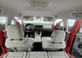 Сітроен C5 Aircross, об'ємом двигуна 2 л та пробігом 74 тис. км за 24384 $, фото 33 на Automoto.ua