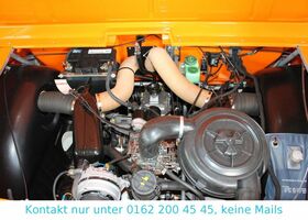 Помаранчевий Сітроен 2CV, об'ємом двигуна 0.6 л та пробігом 1000 тис. км за 26939 $, фото 17 на Automoto.ua