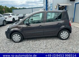 Рено Модус 2007 в Европе на Automoto.ua Коричневый Рено Модус, объемом двигателя 1.15 л и пробегом 100 тыс. км за 3640 $, фото 1 на Automoto.ua