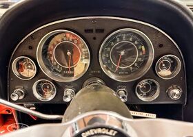 Шевроле Корвет 1962 в Европе на Automoto.ua Оранжевый Шевроле Корвет, объемом двигателя 0 л и пробегом 53 тыс. км за 61876 $, фото 8 на Automoto.ua