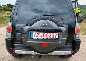 Міцубісі Паджеро 2016 у Європі на Automoto.ua Чорний Міцубісі Паджеро, об'ємом двигуна 3.2 л та пробігом 107 тис. км за 36935 $, фото 16 на Automoto.ua