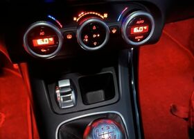 Альфа Ромео Giulietta, об'ємом двигуна 1.96 л та пробігом 185 тис. км за 5594 $, фото 9 на Automoto.ua