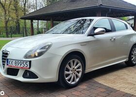 Альфа Ромео Giulietta, об'ємом двигуна 1.96 л та пробігом 180 тис. км за 6026 $, фото 13 на Automoto.ua