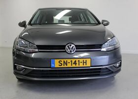 Фольксваген Гольф 2018 в Европе на Automoto.ua Серый Фольксваген Гольф, объемом двигателя 1.6 л и пробегом 67 тыс. км за 23212 $, фото 2 на Automoto.ua