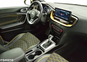 Кіа XCeed, об'ємом двигуна 1.48 л та пробігом 80 тис. км за 22678 $, фото 21 на Automoto.ua