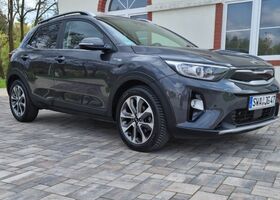 Киа Stonic, объемом двигателя 1 л и пробегом 78 тыс. км за 12937 $, фото 13 на Automoto.ua