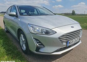 Форд Фокус, объемом двигателя 1.5 л и пробегом 82 тыс. км за 11425 $, фото 1 на Automoto.ua