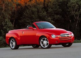 Шевроле ССР, Пикап 2004 - н.в. 6.0 i V8