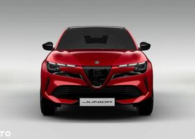 Альфа Ромео Джуніор 2025 у Європі на Automoto.ua Червоний Альфа Ромео Джуніор, об'ємом двигуна 1 л та пробігом 1 тис. км за 36223 $, фото 1 на Automoto.ua