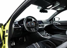 Жовтий БМВ M4, об'ємом двигуна 2.99 л та пробігом 15 тис. км за 99727 $, фото 8 на Automoto.ua