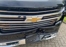 Шевроле Сильверадо 2021 в Европе на Automoto.ua Черный Шевроле Сильверадо, объемом двигателя 5.3 л и пробегом 41 тыс. км за 42246 $, фото 4 на Automoto.ua