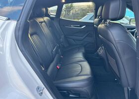 Мазераті Леванте 2021 у Європі на Automoto.ua Білий Мазераті Леванте, об'ємом двигуна 2.99 л та пробігом 93 тис. км за 46400 $, фото 7 на Automoto.ua