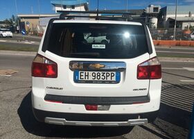 Шевроле Орландо 2011 в Европе на Automoto.ua Белый Шевроле Орландо, объемом двигателя 2 л и пробегом 192 тыс. км за 5294 $, фото 5 на Automoto.ua