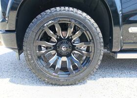 Шевроле Сильверадо 2024 в Европе на Automoto.ua Черный Шевроле Сильверадо, объемом двигателя 6.16 л и пробегом 30 тыс. км за 93702 $, фото 8 на Automoto.ua