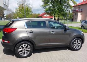 Киа Sportage, объемом двигателя 1.69 л и пробегом 255 тыс. км за 10367 $, фото 2 на Automoto.ua