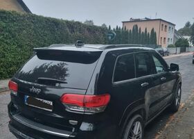 Джип Grand Cherokee, об'ємом двигуна 2.99 л та пробігом 210 тис. км за 19438 $, фото 1 на Automoto.ua