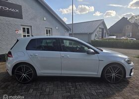 Фольксваген Гольф ГТІ 2018 у Європі на Automoto.ua Білий Фольксваген Гольф ГТІ, об'ємом двигуна 1.98 л та пробігом 91 тис. км за 24558 $, фото 1 на Automoto.ua