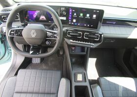 Рено R 4 2025 в Европе на Automoto.ua Зеленый Рено R 4, объемом двигателя 0 л и пробегом 2 тыс. км за 44111 $, фото 11 на Automoto.ua