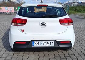 Киа Рио, объемом двигателя 1.25 л и пробегом 35 тыс. км за 9935 $, фото 3 на Automoto.ua