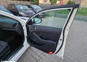 Киа Оптима, объемом двигателя 1.69 л и пробегом 138 тыс. км за 8618 $, фото 16 на Automoto.ua