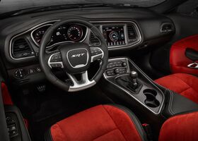 Dodge Challenger 2017 на тест-драйве, фото 13