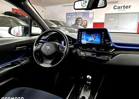 Тойота C-HR, объемом двигателя 1.8 л и пробегом 103 тыс. км за 17257 $, фото 12 на Automoto.ua