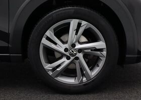 Фольксваген Taigo 2022 у Європі на Automoto.ua Чорний Фольксваген Taigo, об'ємом двигуна 1 л та пробігом 88 тис. км за 28986 $, фото 12 на Automoto.ua