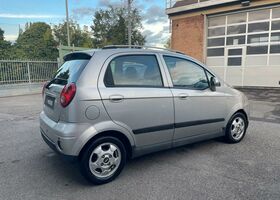 Шевроле Матіз 2009 у Європі на Automoto.ua Срібний Шевроле Матіз, об'ємом двигуна 1 л та пробігом 140 тис. км за 1499 $, фото 1 на Automoto.ua