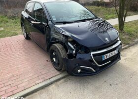 Пежо 208, объемом двигателя 1.56 л и пробегом 102 тыс. км за 2570 $, фото 2 на Automoto.ua