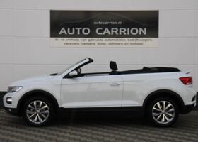 Фольксваген Ти-Рок 2020 в Европе на Automoto.ua Белый Фольксваген Ти-Рок, объемом двигателя 1 л и пробегом 23 тыс. км за 28924 $, фото 6 на Automoto.ua