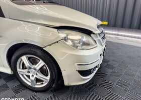 Мерседес Б-класс 2010 в Европе на Automoto.ua Белый Мерседес Б-класс, объемом двигателя 1 л и пробегом 242 тыс. км за 2640 $, фото 34 на Automoto.ua