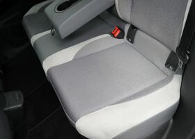 Фольксваген ID.3 2020 у Європі на Automoto.ua Білий Фольксваген ID.3, об'ємом двигуна 0 л та пробігом 76 тис. км за 21250 $, фото 8 на Automoto.ua