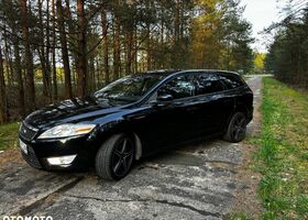 Форд Мондео, объемом двигателя 2 л и пробегом 294 тыс. км за 3780 $, фото 7 на Automoto.ua