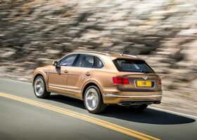 Bentley Bentayga 2016 на тест-драйве, фото 10