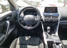 Мицубиси Eclipse Cross 2018 в Европе на Automoto.ua Мицубиси Eclipse Cross, объемом двигателя 1.5 л и пробегом 88 тыс. км за 16990 $, фото 9 на Automoto.ua