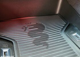 Альфа Ромео Джуниор 2025 в Европе на Automoto.ua Черный Альфа Ромео Джуниор, объемом двигателя 1 л и пробегом 390 тыс. км за 30194 $, фото 17 на Automoto.ua